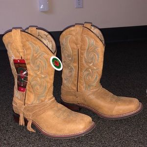 “Cowboy Approved” Dan Post, tan w/straps Sadie